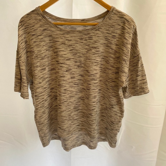 Lululemon Run It Out Tee
Tiger Space Dye - Picture 9 of 9